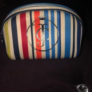 NWOT JUICY COUTURE MAKEUP BAG RAINBOW